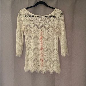 Lace 3/4 sleeve blouse